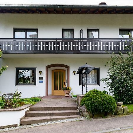 Hotel Schwarzwaldschaefer Enzklosterle Exterior photo